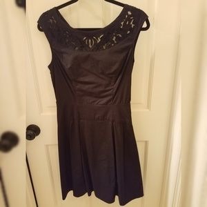 Black cotton dress